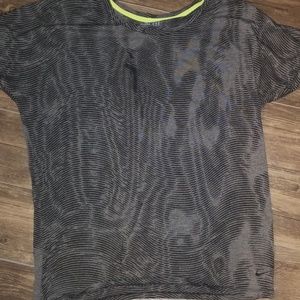 Womens Nike Dri-fit l/xl top